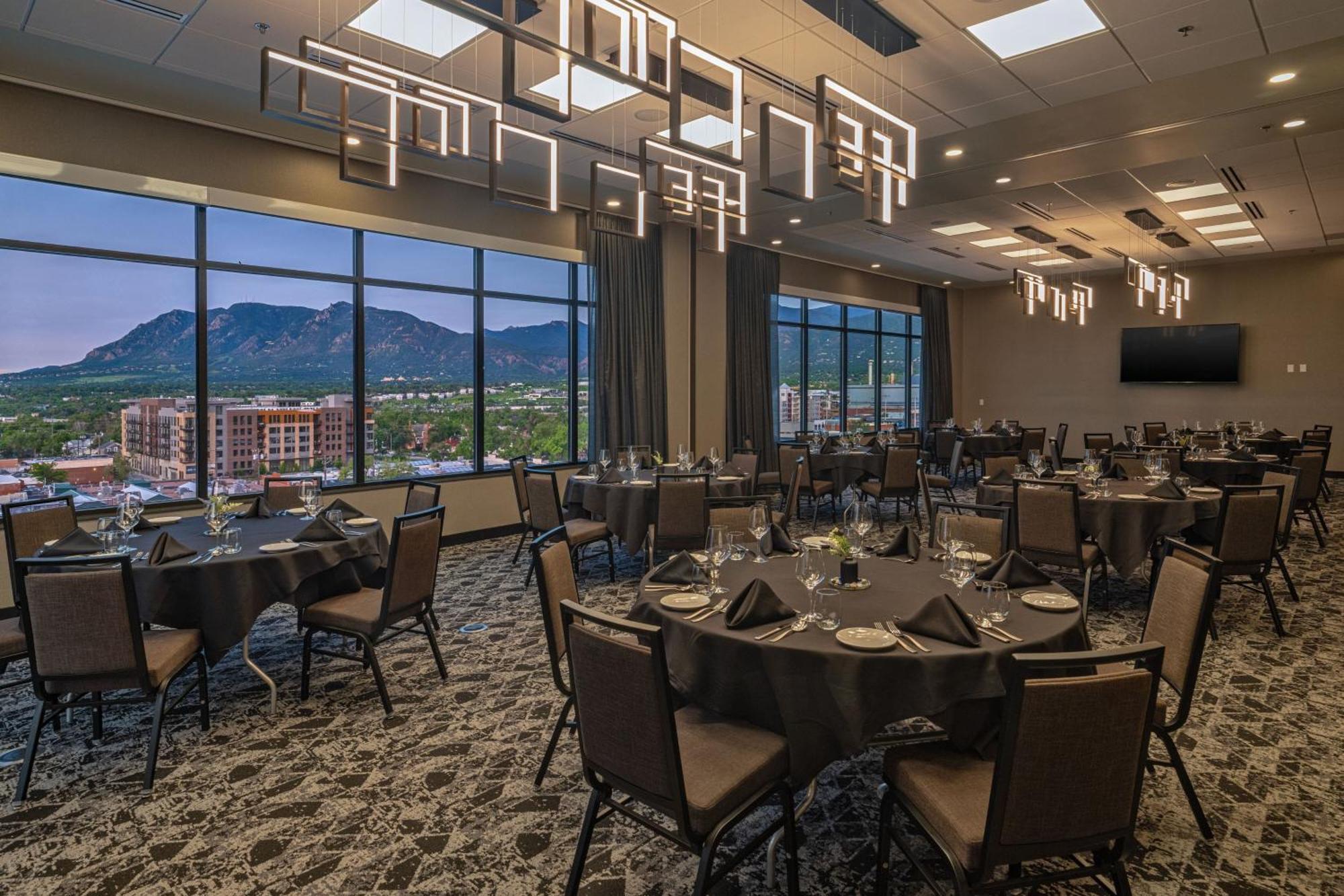 Готель Element Colorado Springs Downtown Екстер'єр фото