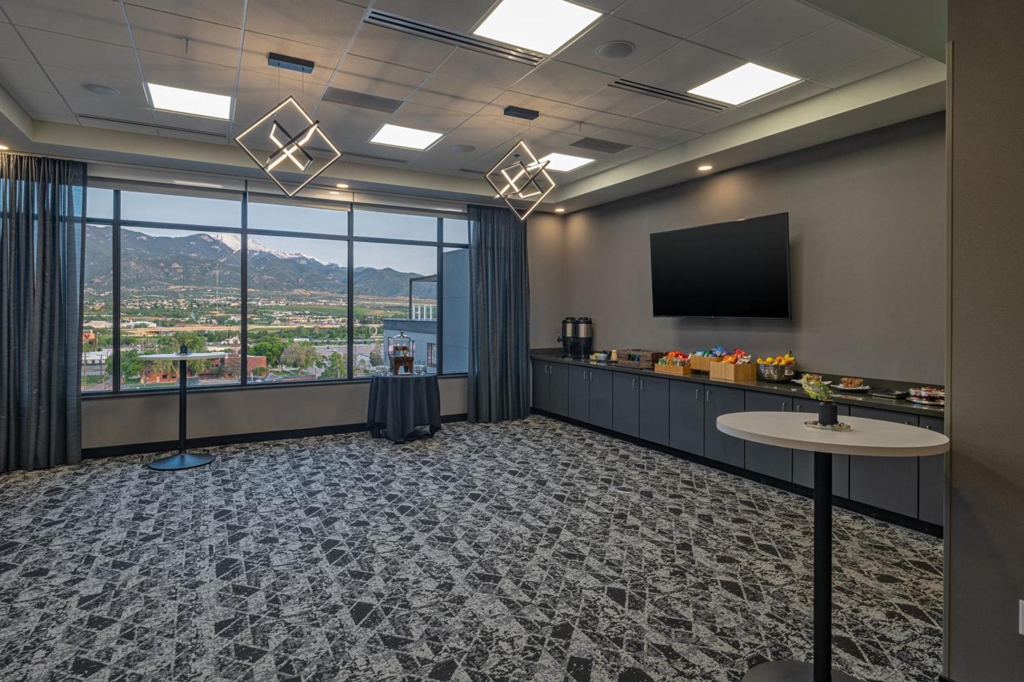 Готель Element Colorado Springs Downtown Екстер'єр фото